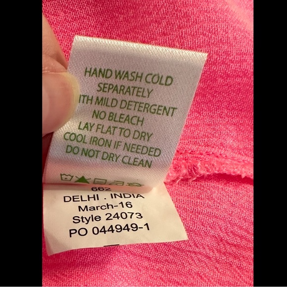 LILLY PULITZER Dusk Racerback Tank Top blouse Shirt Neon Kin Royal Pink Rayon - Picture 13 of 14